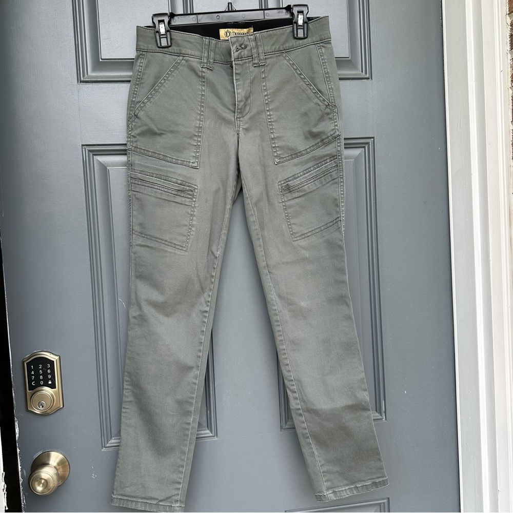 Democracy Skinny Pants in Olive Green